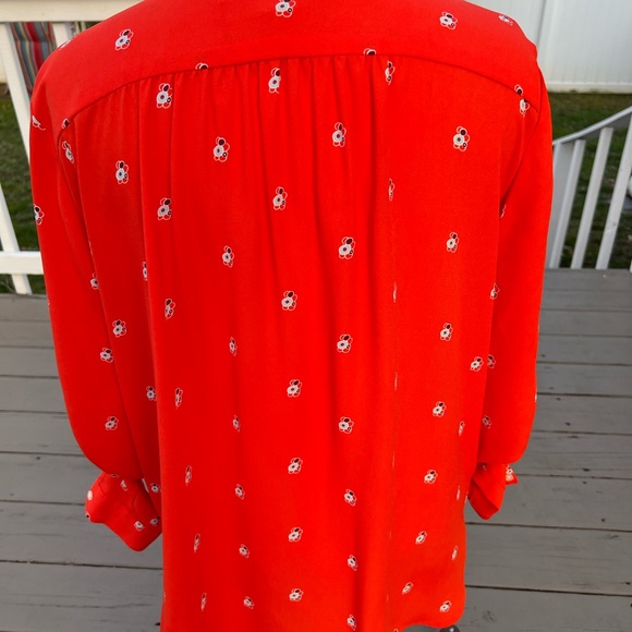 Orange top . - Picture 3 of 8